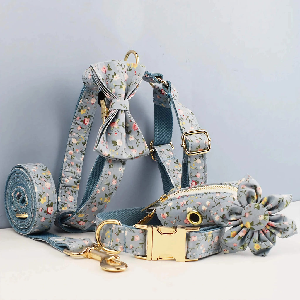 D&D Paws  Dusty Blue Blossom Floral Dog Collar, Harness & Leash Set – Personalized