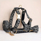 D&D Paws Black Swirl Print Set