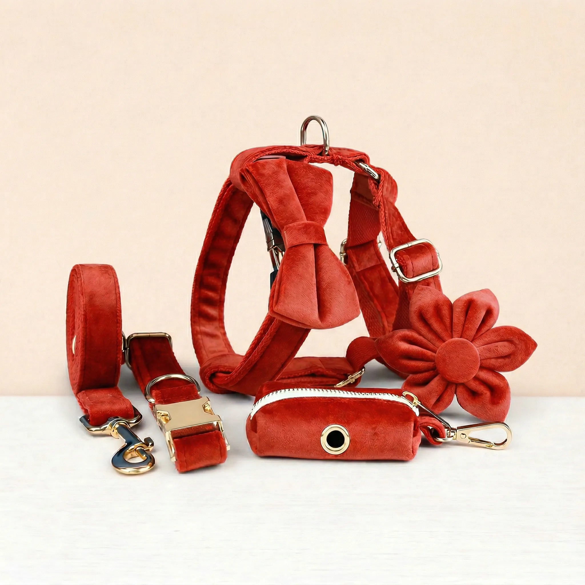 D&D Paws  Red Velvet Set