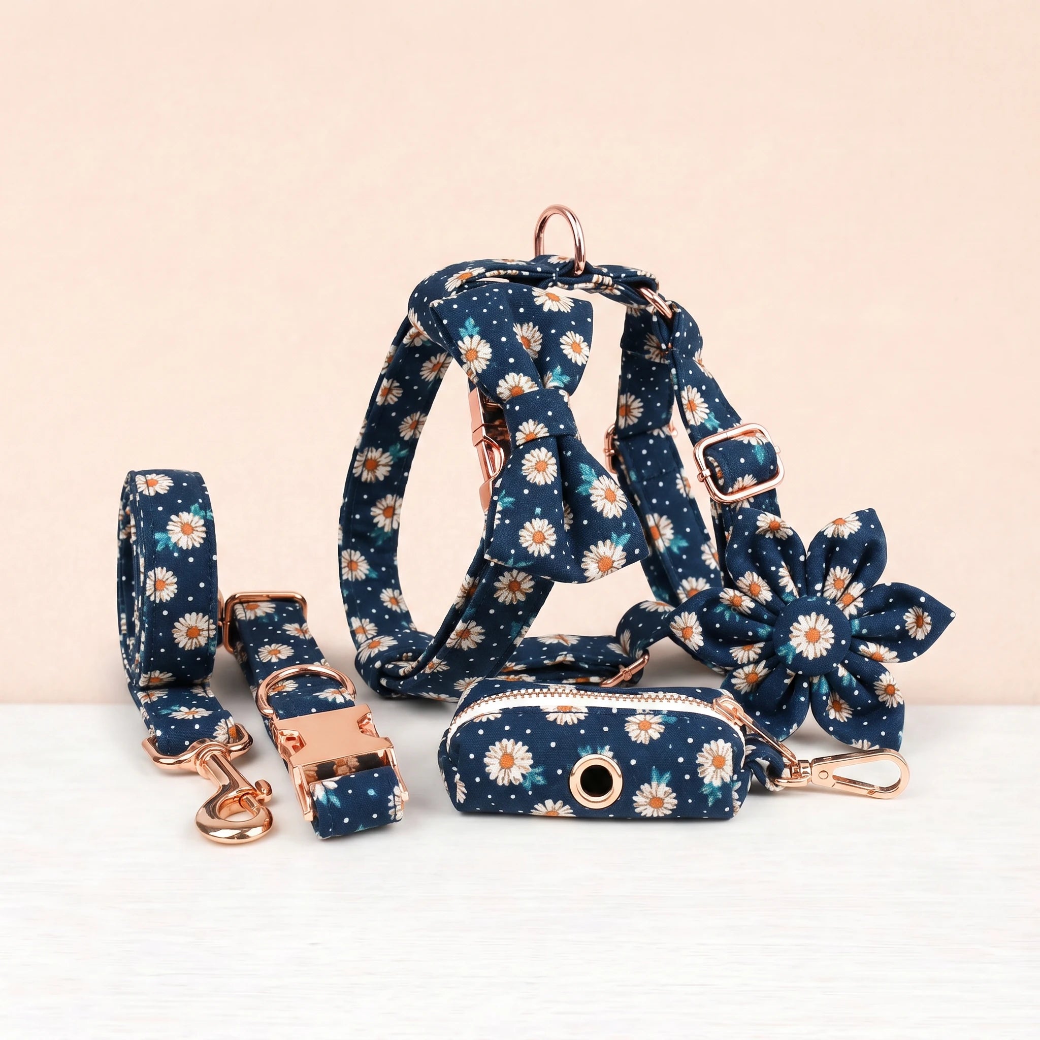 Moonlit Daisy Floral Set