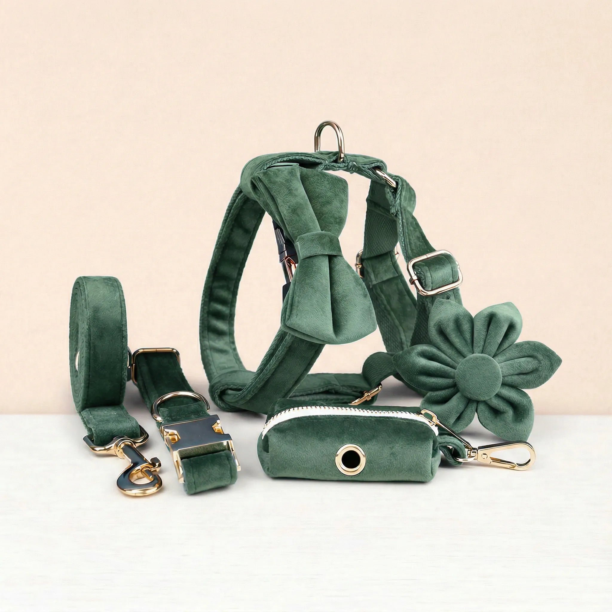 D&D Paws  Forest Green Velvet Set