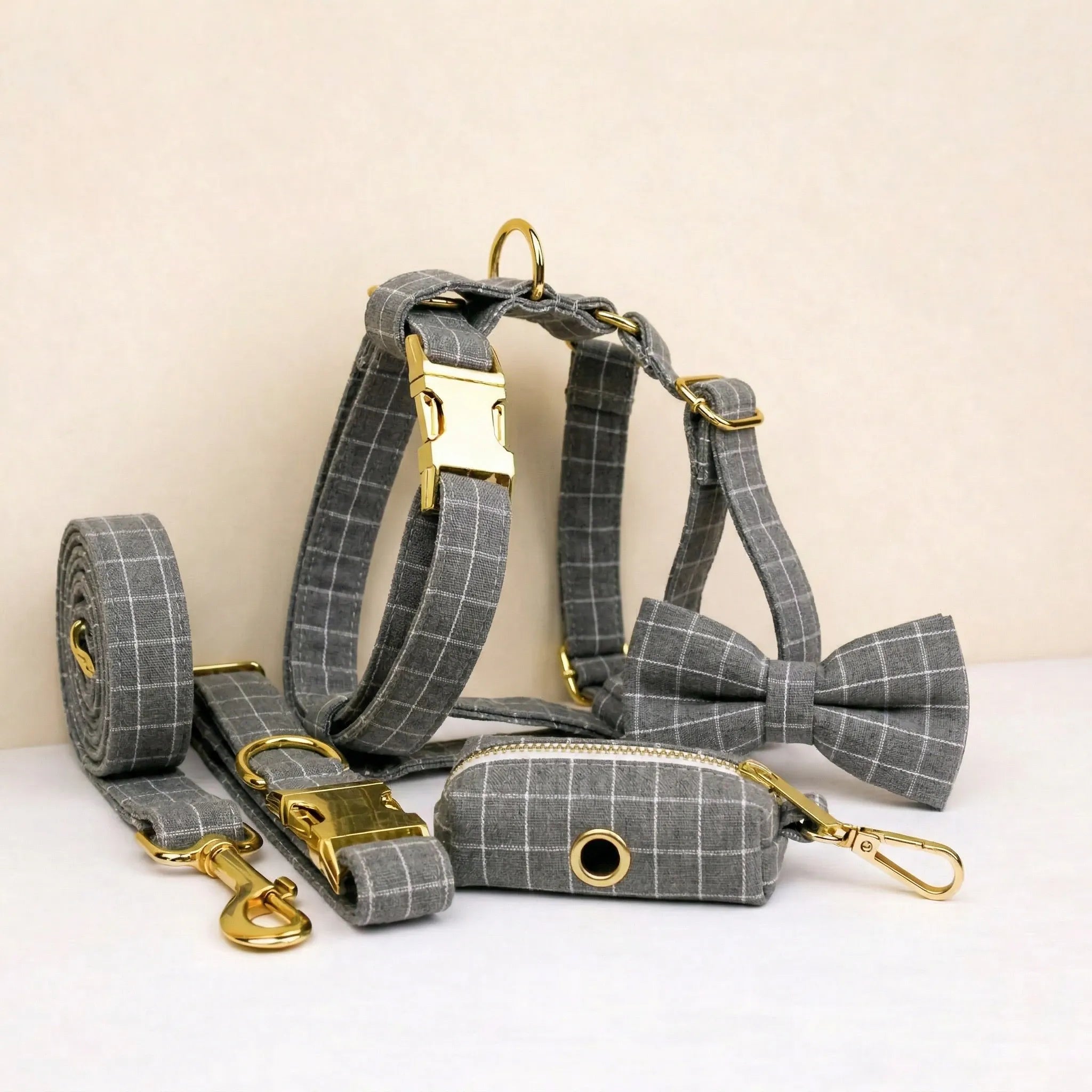 D&D Paws  Gray Plaid Set