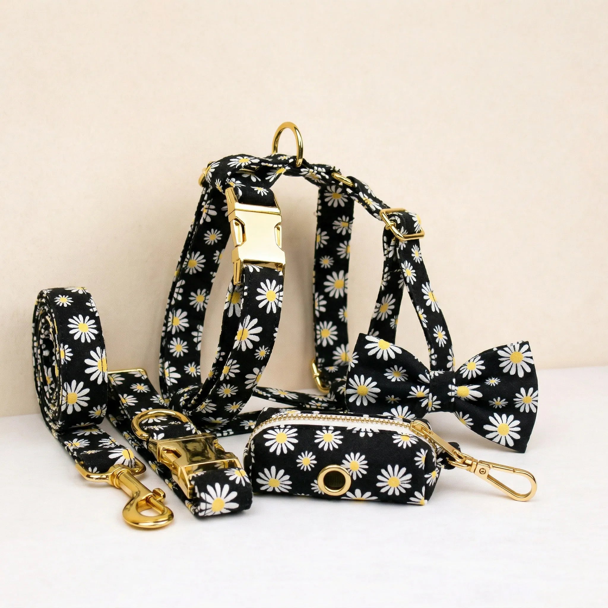 DDPaws  Little Daisy Floral Pattern Set