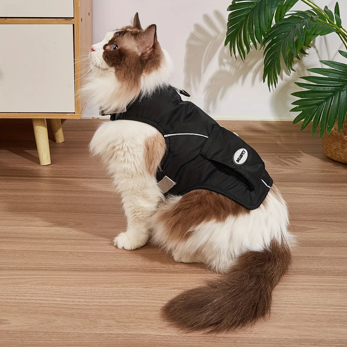 Reflective Waterproof Dog Vest – Outdoor Jacket with Back Pocket Design