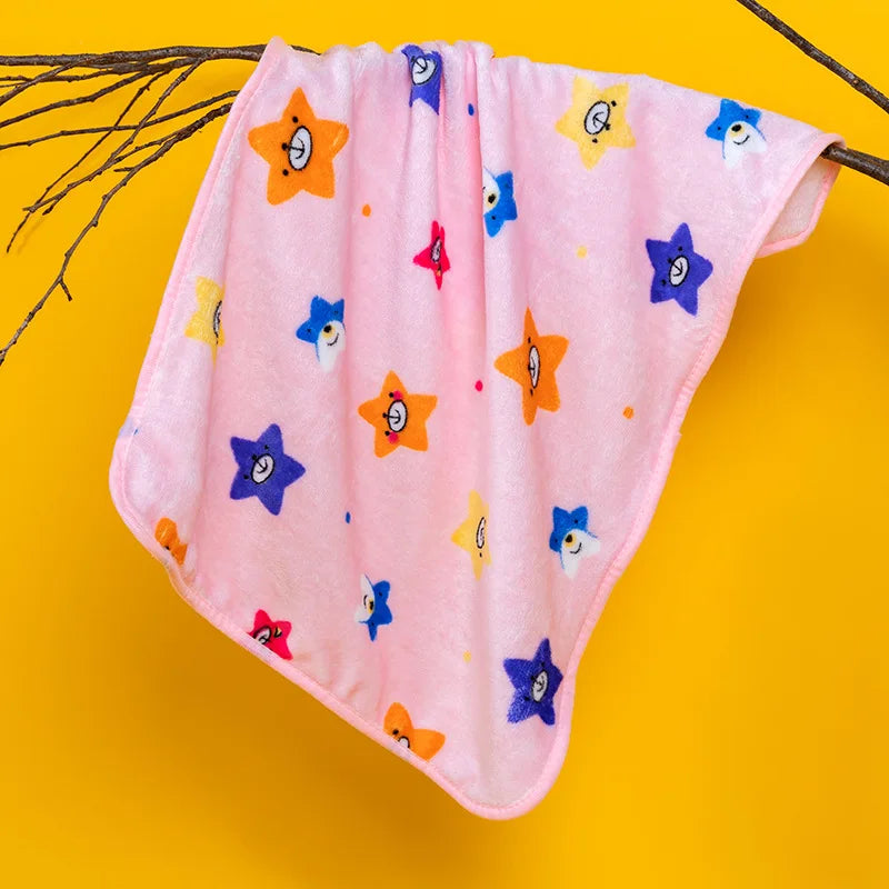 Soft Plush Pet Blanket – Warm & Breathable Coral Fleece for Dogs and Cats