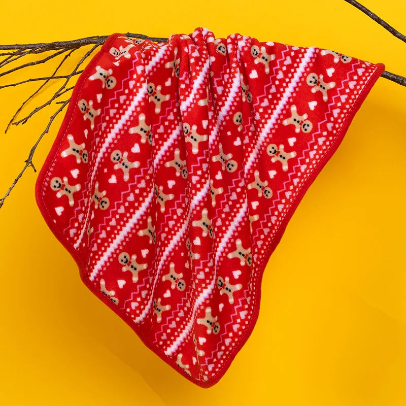 Soft Plush Pet Blanket – Warm & Breathable Coral Fleece for Dogs and Cats