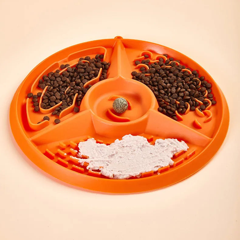 Dog Licking Pad – Slow Feeder & Calming Suction Mat for Dogs and Cats