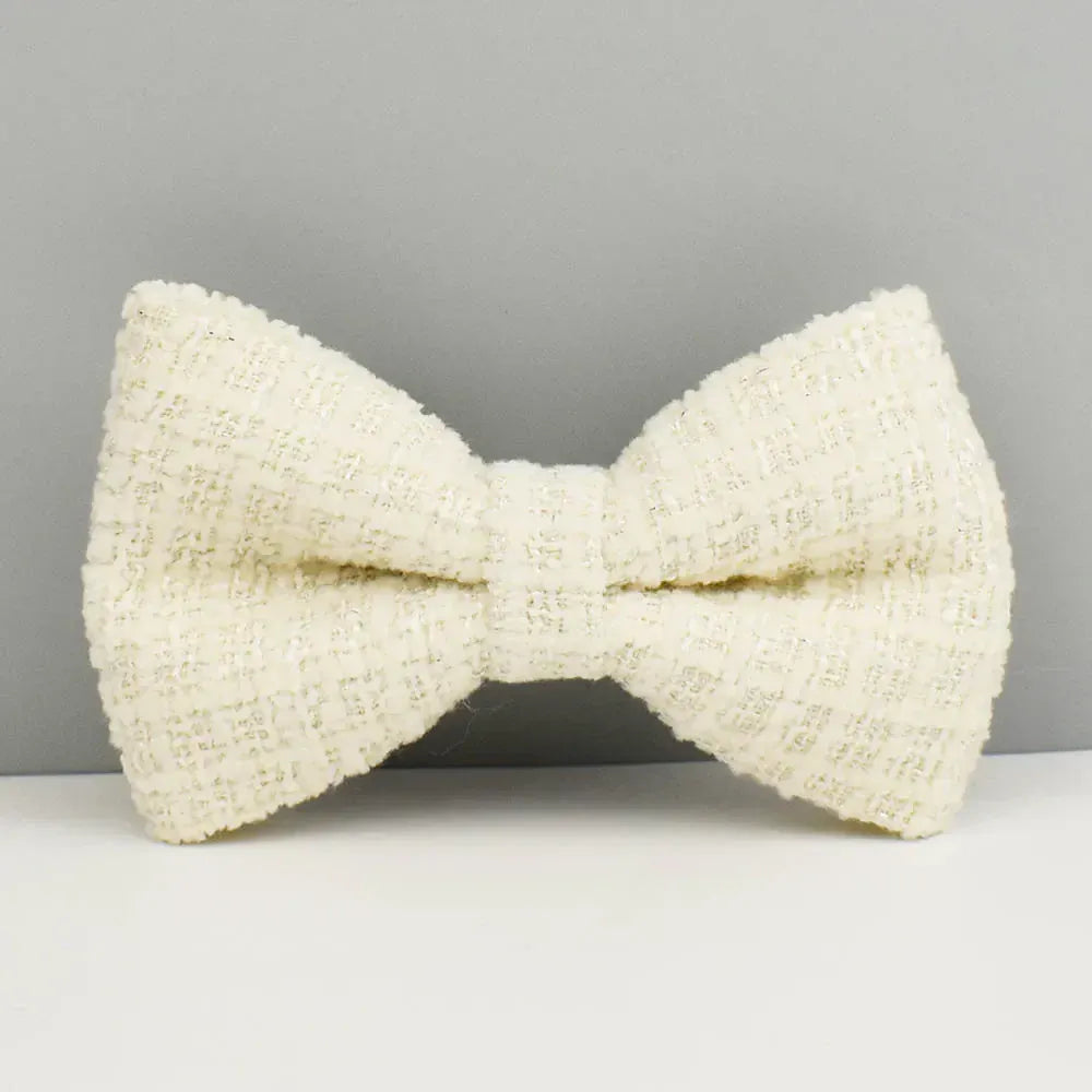 Engraved Cotton White Set