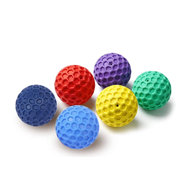 Honeycomb Rubber Dog Ball – Bite-Resistant Sound Toy for Play & Teeth Cleaning
