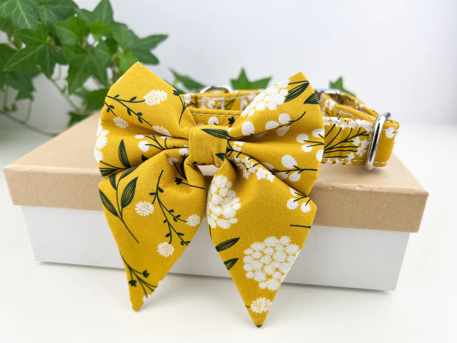 D&D Paws Bowtie Designed Sunny Floral Dog Vest Set