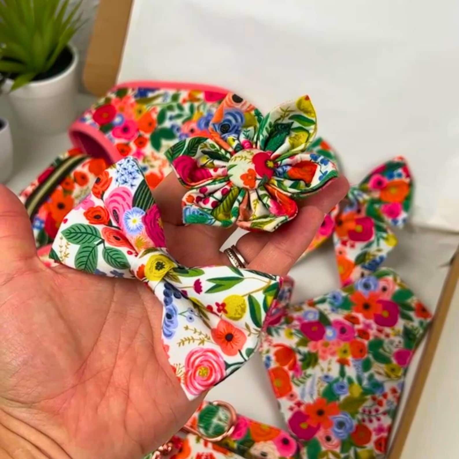 D&D Paws Designed Floral Dog Vest Set [Made-to-Order]