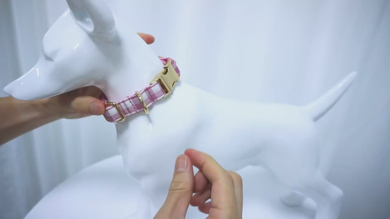 Personalized Plaid Dog Walking Set – Custom Dog Collar Leash Bowtie & Poop Bag Holder, Engraved Name Pet Gift